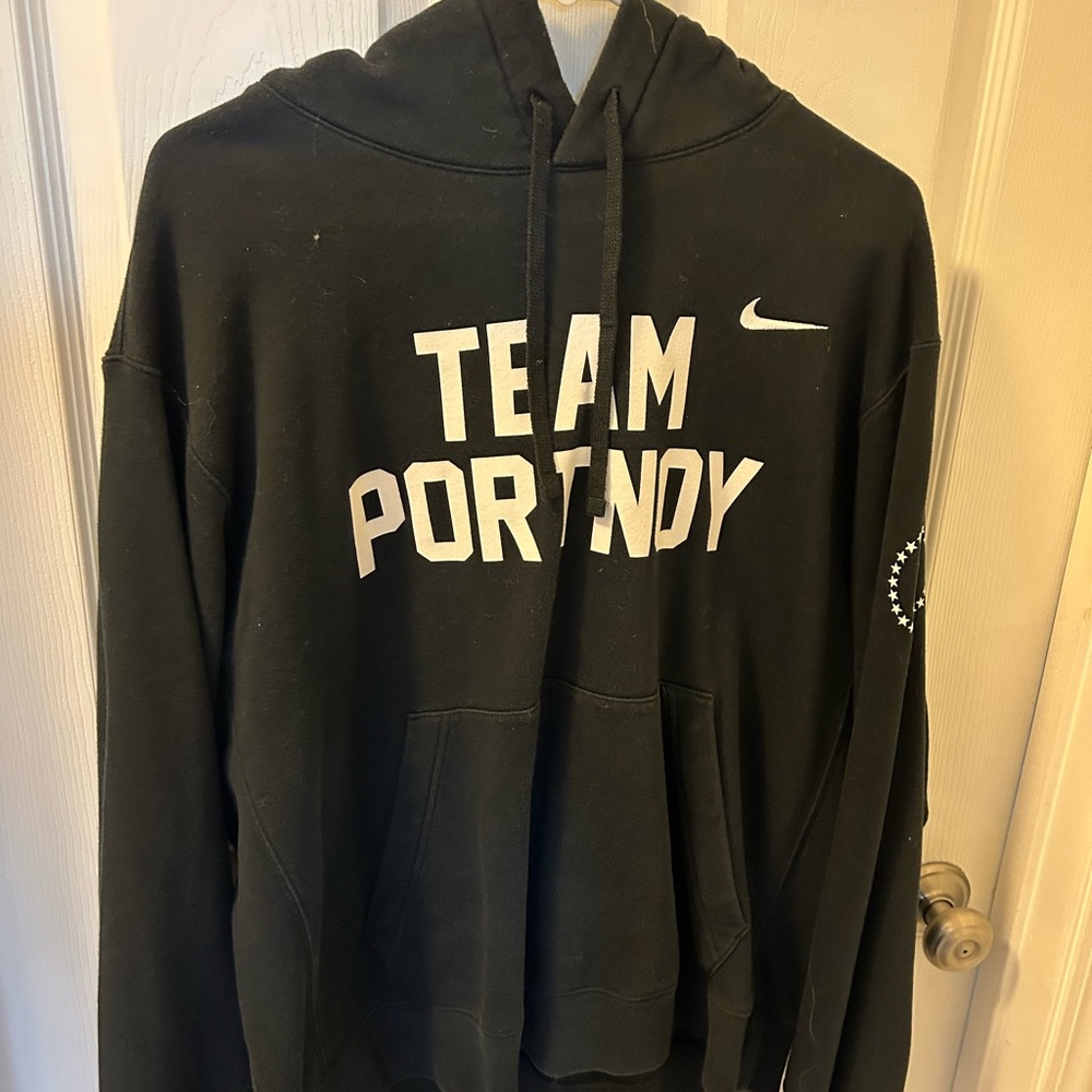 Used Nike Team Portnoy Hoodie